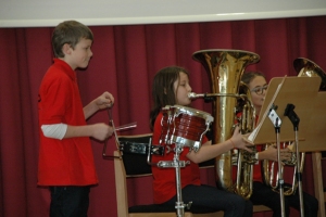 Spiel in kleinen Gruppen - Kirchheim